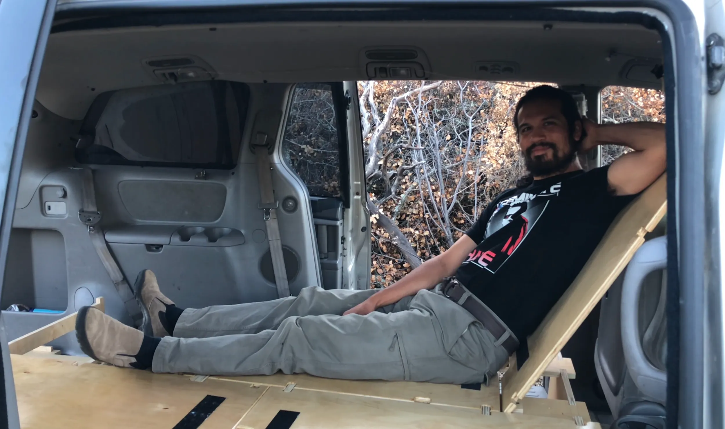 bob in recline mode.png